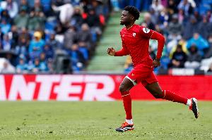 电子竞技下注-记者:曼联考虑引进塞维利亚中场阿古梅,已和球员身边人接触