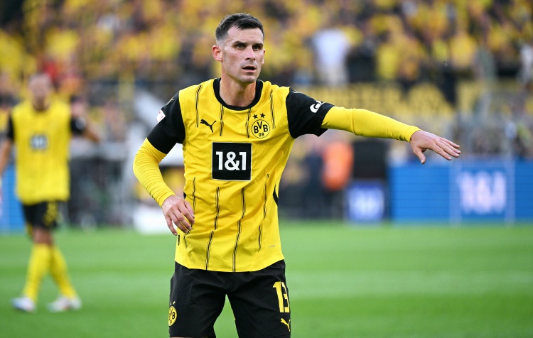 电竞世界杯下注网站-格罗斯:不想成为多特的负担 我对队内竞争情况并不担心