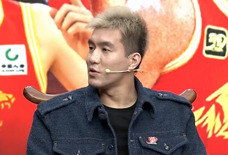 郭艾伦:两队带来了精彩比赛 祝福北京&恭喜广厦 我解说怎么样